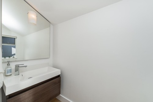 3988 Parkway Drive, Vancouver, BC 