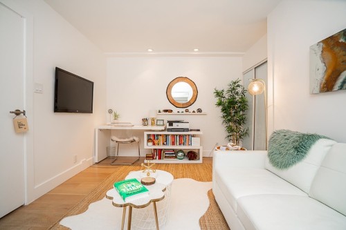 3988 Parkway Drive, Vancouver, BC 