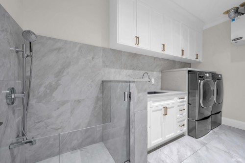 3946 30Th Avenue W, Vancouver, BC 