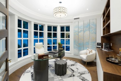 1335 Chartwell Drive, West Vancouver, BC 