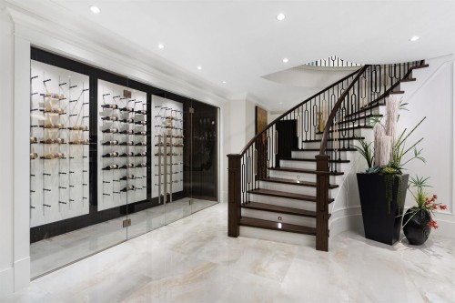 1335 Chartwell Drive, West Vancouver, BC 