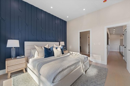 504 5Th Street E, North Vancouver, BC 