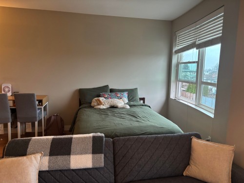 305-7738 Edmonds Street, Burnaby, BC 