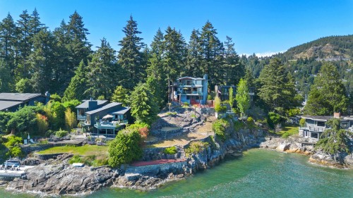 5812 Eagle Island, West Vancouver, BC 