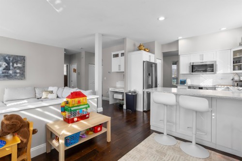 1288 Riverside Drive, Port Coquitlam, BC 