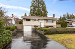 2497 Tolmie Avenue  Coquitlam, BC V3K 3E6