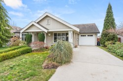 6231 Kevins Road  Sechelt, BC V7Z 0V2