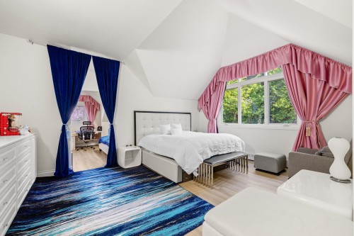 8208 Tugboat Place, Vancouver, BC 