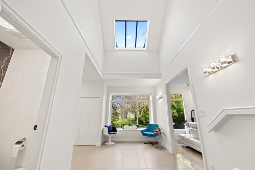 8208 Tugboat Place, Vancouver, BC 