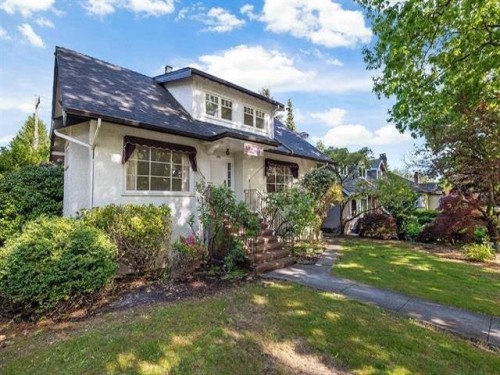 5030 Blenheim Street, Vancouver, BC 