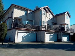 1-3171 Flint Street  Port Coquitlam, BC V3B 4H9