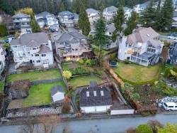67 Timbercrest Drive  Port Moody, BC V3H 4T1