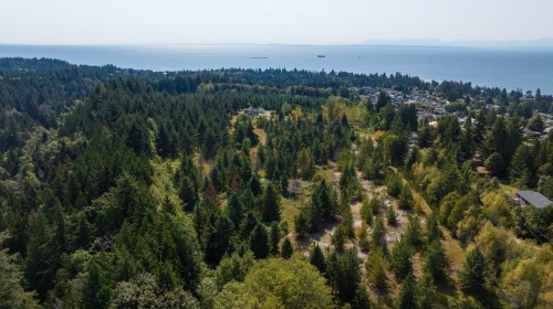 4860 Skylark Road, Sechelt, BC 