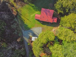 7103 Sechelt Inlet Road  Sechelt, BC V7Z 0P1