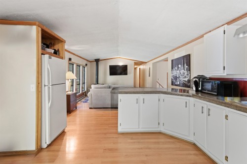 7103 Sechelt Inlet Road, Sechelt, BC 