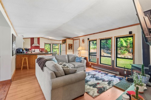 7103 Sechelt Inlet Road, Sechelt, BC 