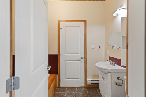 7103 Sechelt Inlet Road, Sechelt, BC 