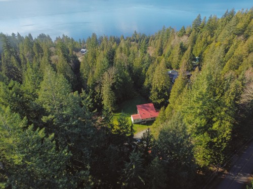 7103 Sechelt Inlet Road, Sechelt, BC 
