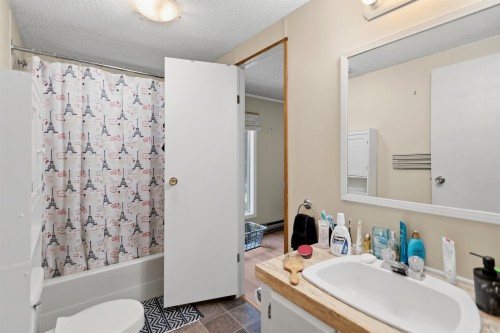 7103 Sechelt Inlet Road, Sechelt, BC 