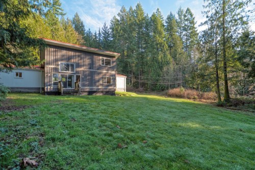 7103 Sechelt Inlet Road, Sechelt, BC 