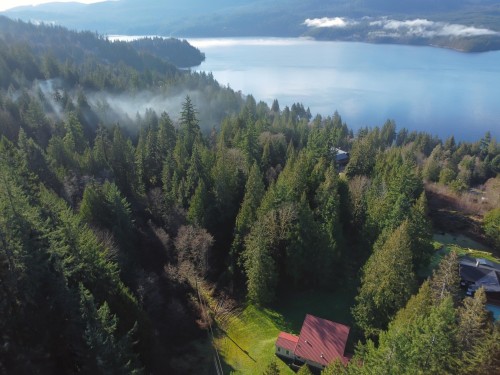 7103 Sechelt Inlet Road, Sechelt, BC 