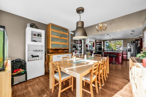 4621 Woodburn Place, West Vancouver, BC 