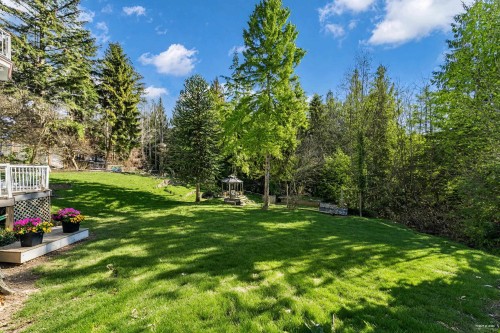 4621 Woodburn Place, West Vancouver, BC 