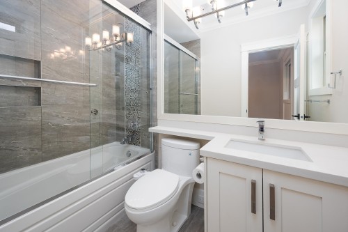 8980 Heather Street, Richmond, BC 