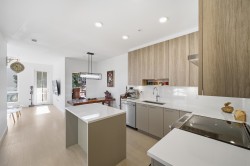 309-7588 16th Street  Burnaby, BC V3N 0H8