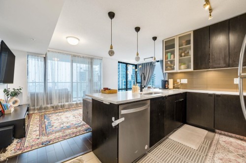 2503-7328 Arcola Street, Burnaby, BC 
