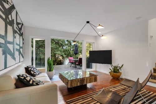 2568 The Boulevard  Squamish, BC V8B 0P1