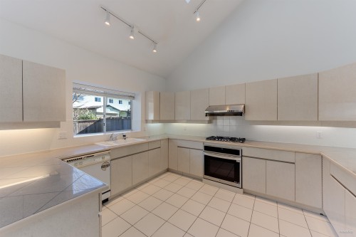 6300 Bouchard Court, Richmond, BC 