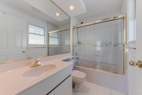 6300 Bouchard Court, Richmond, BC 