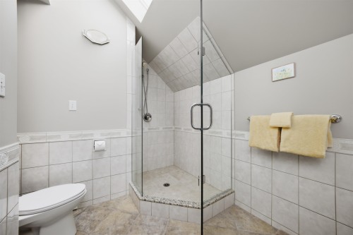 2865 30Th Avenue W, Vancouver, BC 