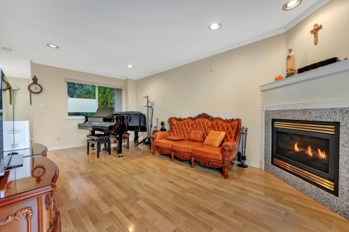 1067 Dansey Avenue, Coquitlam, BC 