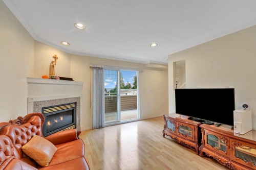 1067 Dansey Avenue, Coquitlam, BC 