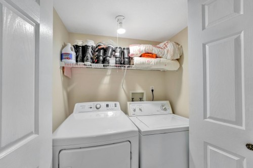 1067 Dansey Avenue, Coquitlam, BC 