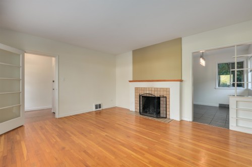 509 Keith Road E, North Vancouver, BC 