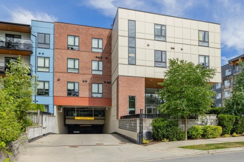 204-12320 222 Street  Maple Ridge, BC V2X 4K8