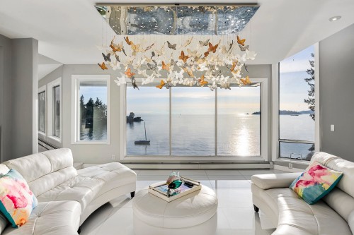5530 Parthenon Place, West Vancouver, BC 