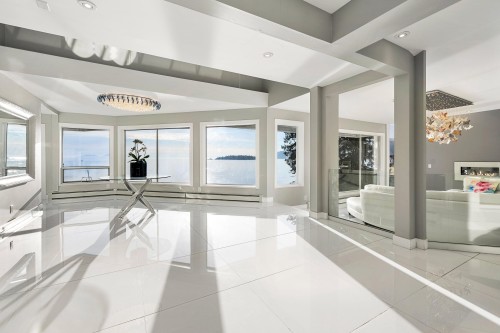 5530 Parthenon Place, West Vancouver, BC 
