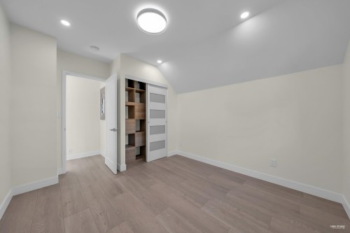 238 28Th Street E, North Vancouver, BC 