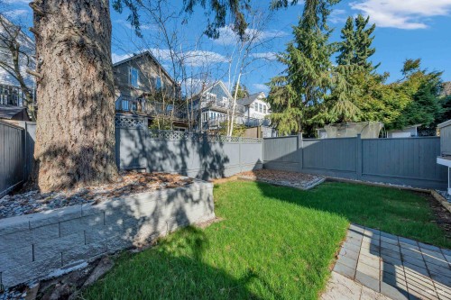 238 28Th Street E, North Vancouver, BC 