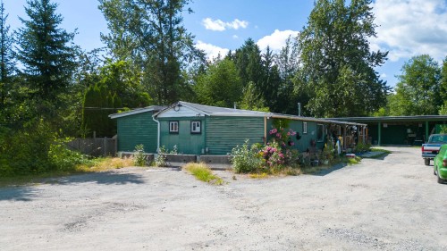 23519 Lougheed Highway, Maple Ridge, BC 