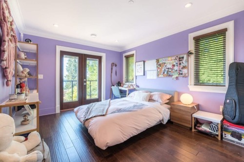 2479 Ottawa Avenue, West Vancouver, BC 