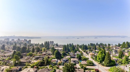 2479 Ottawa Avenue, West Vancouver, BC 