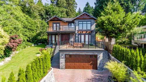 2479 Ottawa Avenue, West Vancouver, BC 