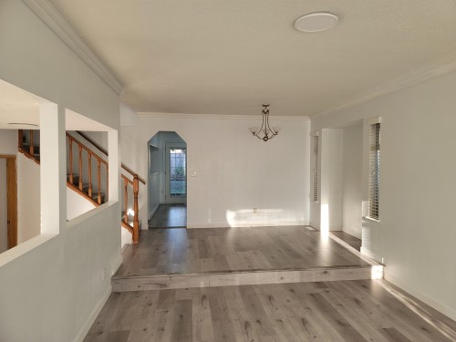 23023 Olund Crescent  Maple Ridge, BC V2X 9L3