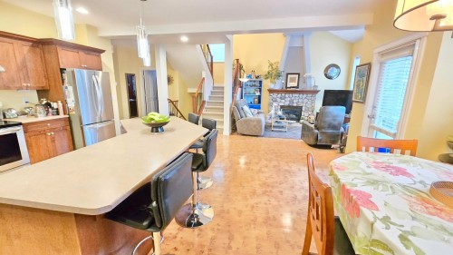 116-21868 Lougheed Highway, Maple Ridge, BC 