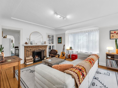 5915 Chester Street, Vancouver, BC 